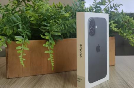 Обзор iPhone 16